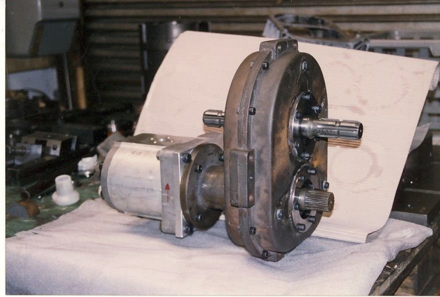 Aandrijfkast A 400 (Hydraulische pomp )